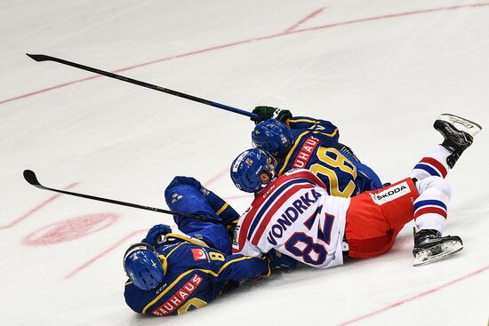 Ice hockey. Channel One Cup. Sweden vs. Czech Republic