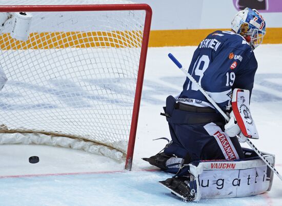 Ice hockey. Channel One Cup. Russia vs. Finland