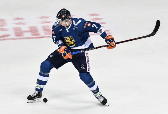 Ice hockey. Channel One Cup. Russia vs. Finland