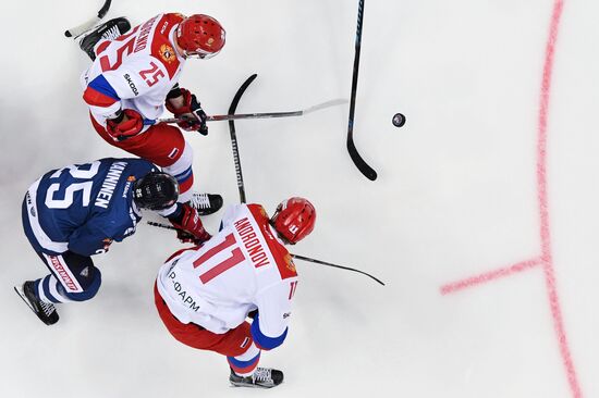 Ice hockey. Channel One Cup. Sweden vs. Czech Republic