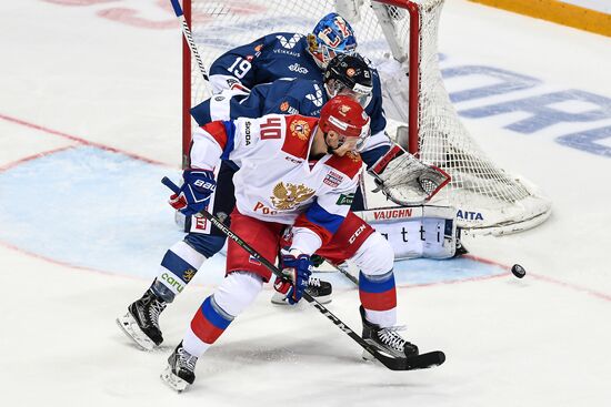 Ice hockey. Channel One Cup. Sweden vs. Czech Republic