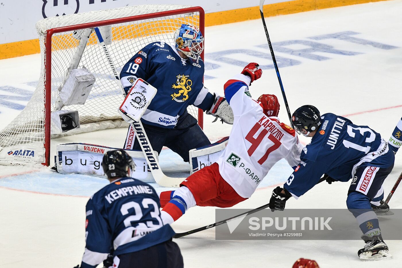 Ice hockey. Channel One Cup. Russia vs. Finland