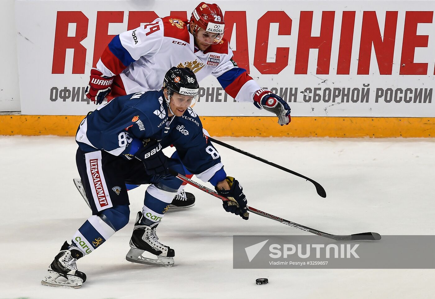 Ice hockey. Channel One Cup. Russia vs. Finland