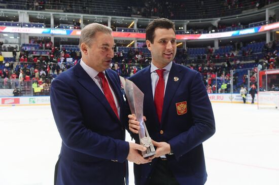 Ice hockey. Channel One Cup. Russia vs. Finland