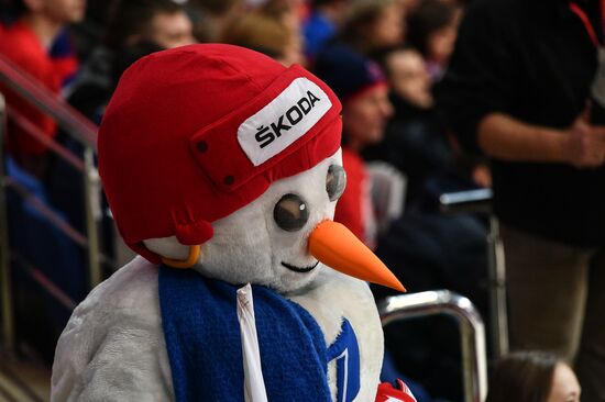 Ice hockey. Channel One Cup. Sweden vs. Czech Republic