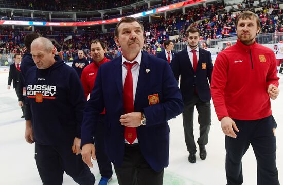 Ice hockey. Channel One Cup. Sweden vs. Czech Republic