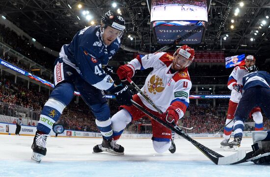 Ice hockey. Channel One Cup. Sweden vs. Czech Republic