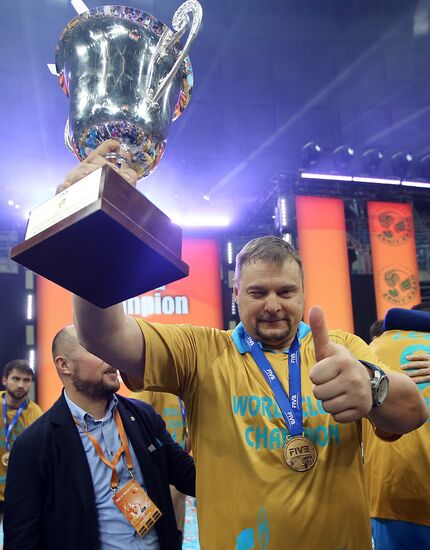 FIVB Volleyball Men's Club World Championship. Finals