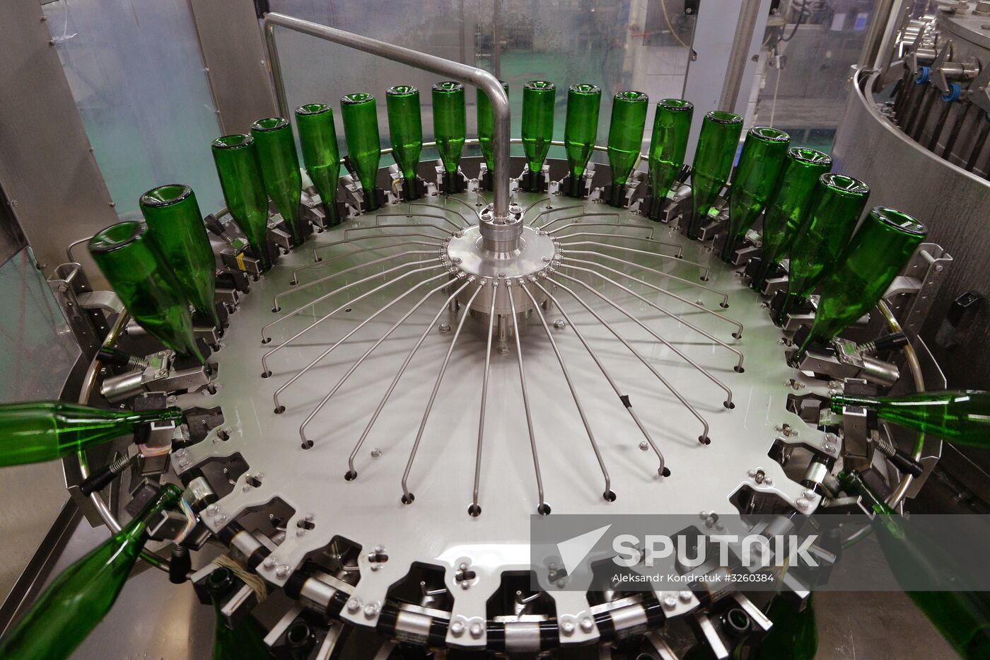 Prooduction of champagne in Chelyabinsk