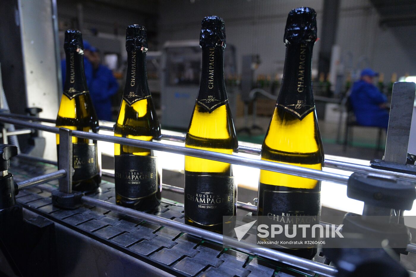 Prooduction of champagne in Chelyabinsk