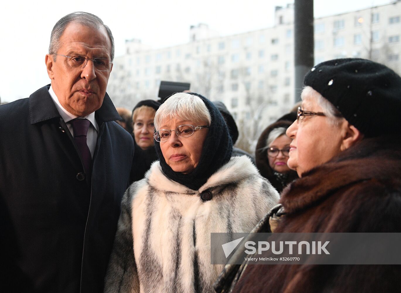 Unveiling memorial plaque to Andrei Karlov in Moscow