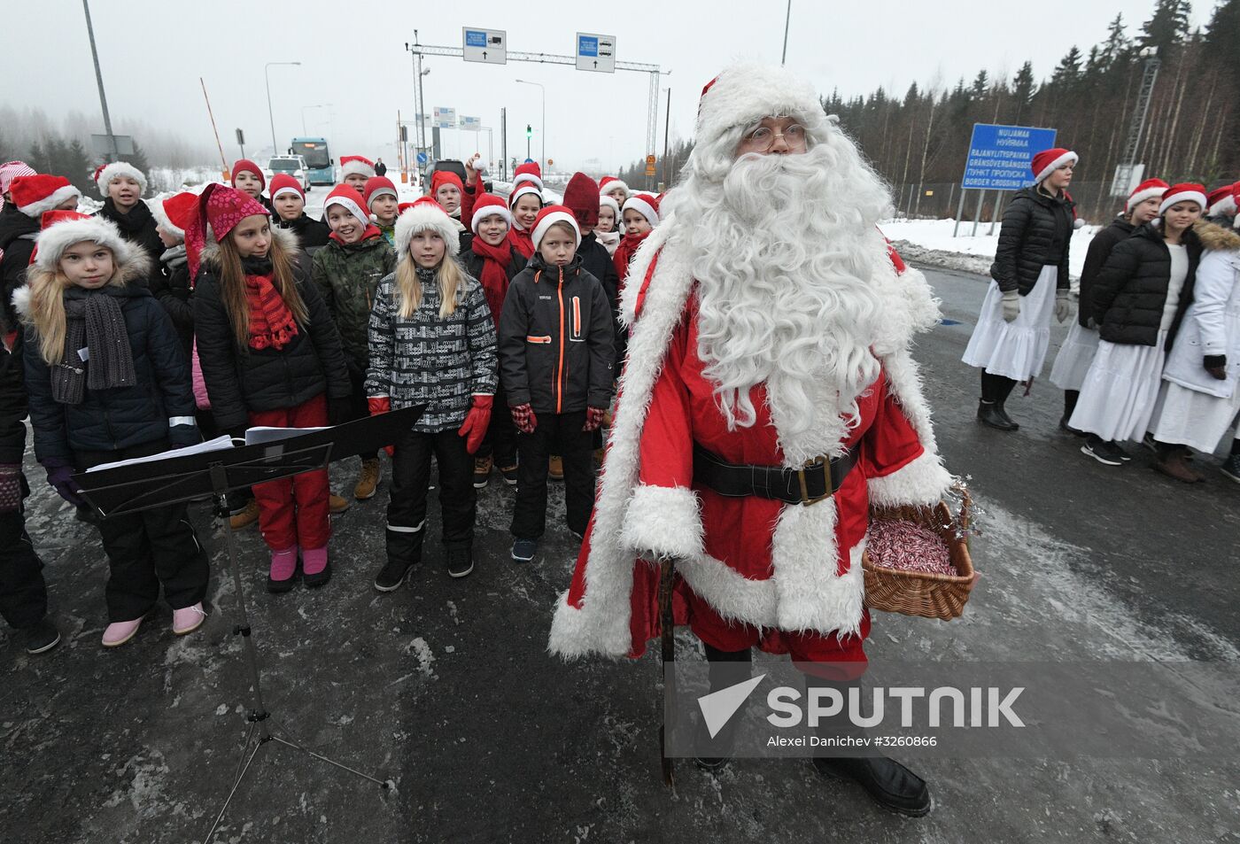 Russian Father Frost meets with Finland's Joulupukki in Leningrad Region