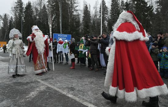 Russian Father Frost meets with Finland's Joulupukki in Leningrad Region