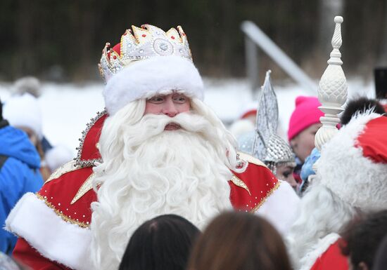 Russian Father Frost meets with Finland's Joulupukki in Leningrad Region