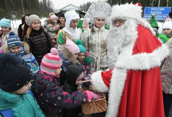 Russian Father Frost meets with Finland's Joulupukki in Leningrad Region
