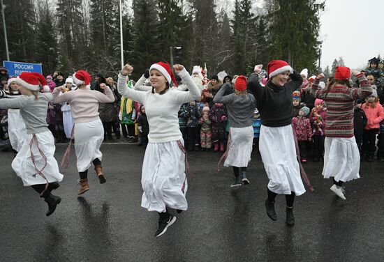 Russian Father Frost meets with Finland's Joulupukki in Leningrad Region