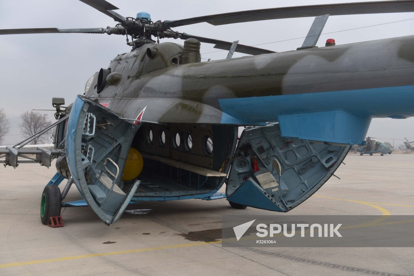 Russia transfers weapons to Tajikistan to protect the border
