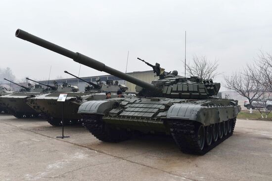 Russia transfers weapons to Tajikistan to protect the border
