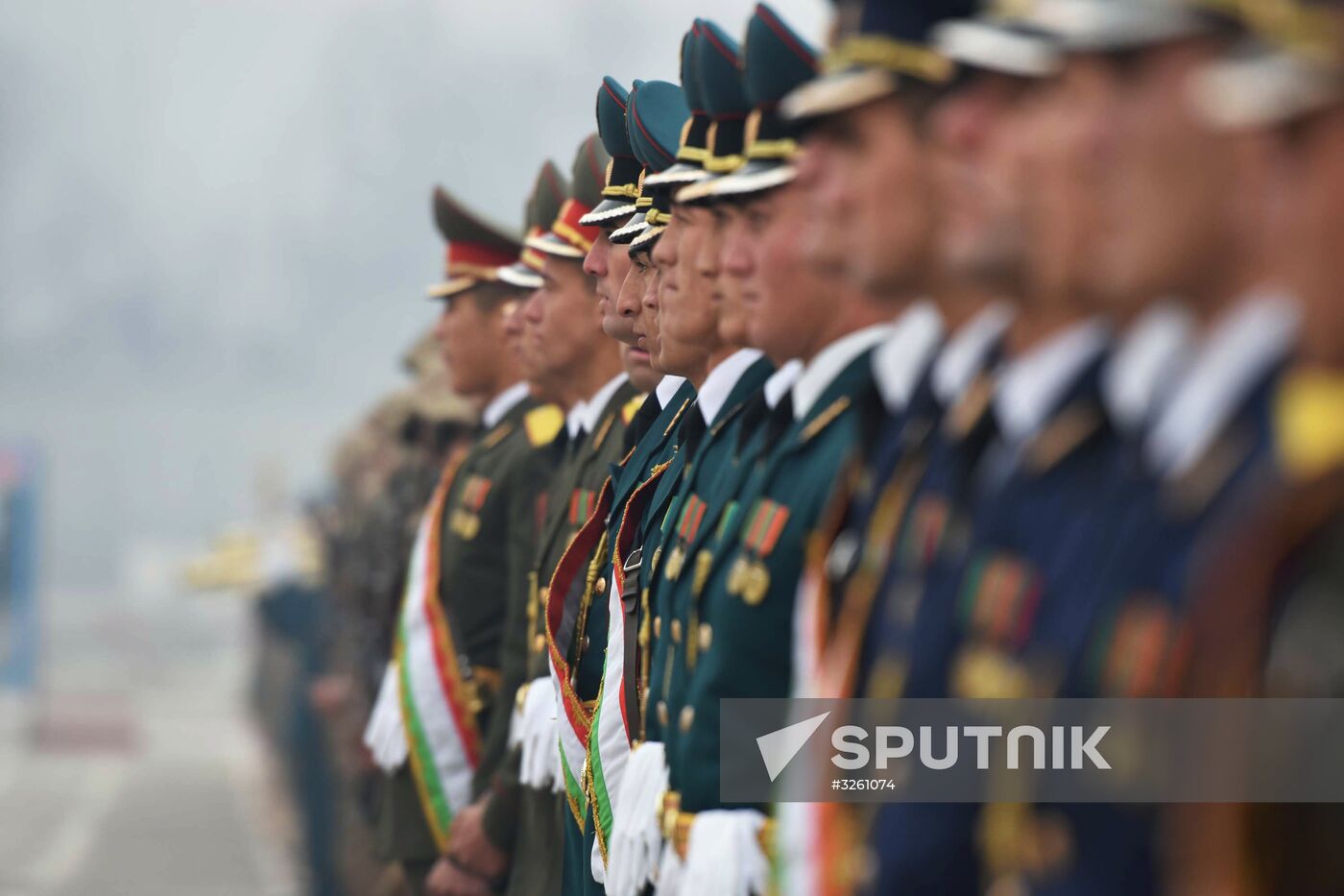 Russia transfers weapons to Tajikistan to protect the border
