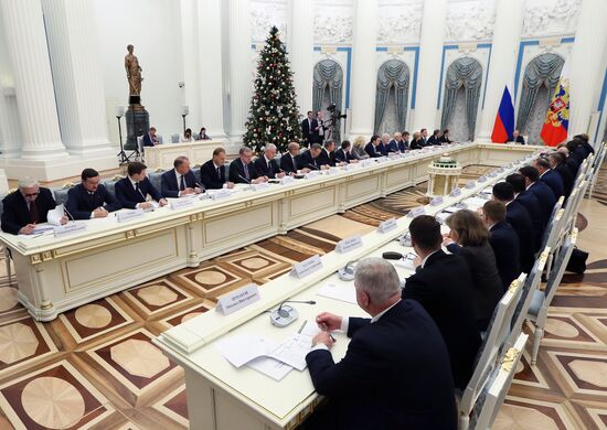 President Vladimir Putin chairs meeting of Council for Strategic Development and Priority Projects