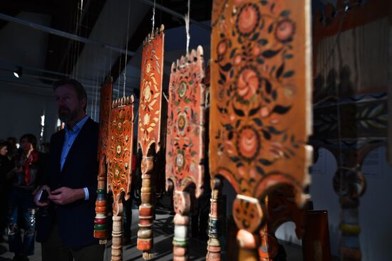 Agitation Spinning Wheel: Revolution's 100th Anniversary exhibition opens in Moscow