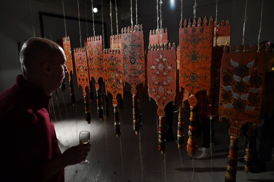 Agitation Spinning Wheel: Revolution's 100th Anniversary exhibition opens in Moscow