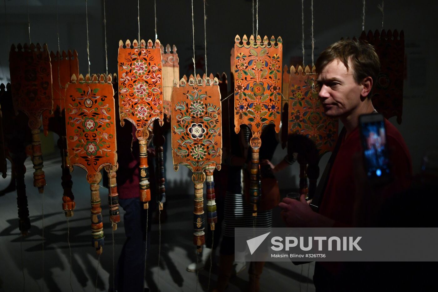 Agitation Spinning Wheel: Revolution's 100th Anniversary exhibition opens in Moscow