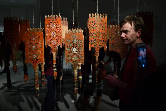 Agitation Spinning Wheel: Revolution's 100th Anniversary exhibition opens in Moscow
