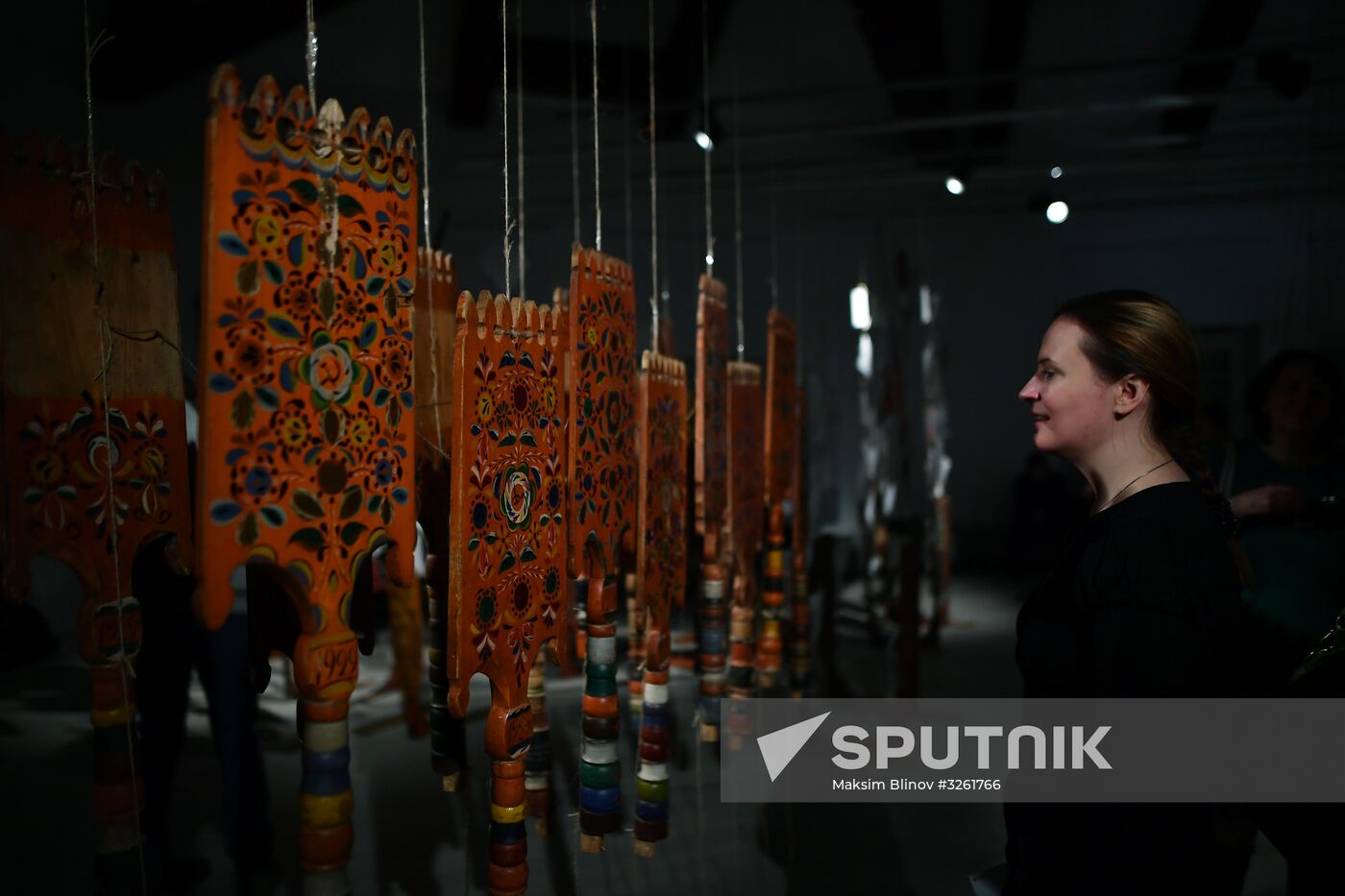 Agitation Spinning Wheel: Revolution's 100th Anniversary exhibition opens in Moscow
