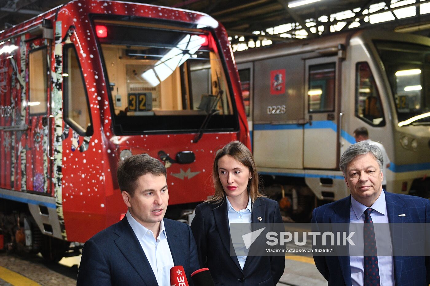Moscow Metro launches Journey to Christmas train