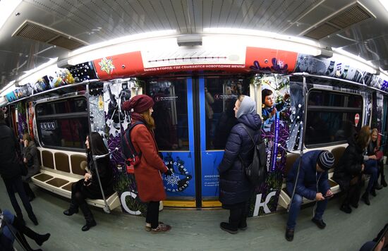 Moscow metro launches Journey to Christmas train