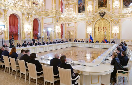 President Vladimir Putin chairs meeting of Council for Culture and Art