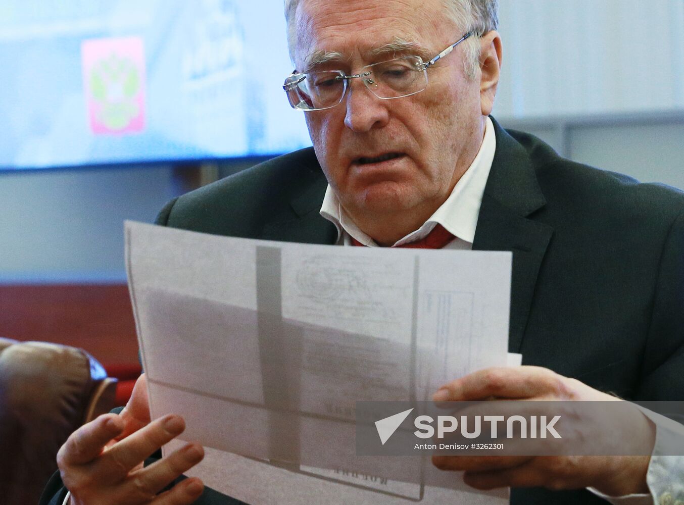 Vladimir Zhirinovsky registers to run for president