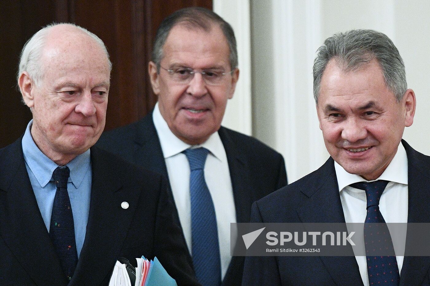 Sergei Lavrov meets with Staffan de Mistura and Sergei Shoigu
