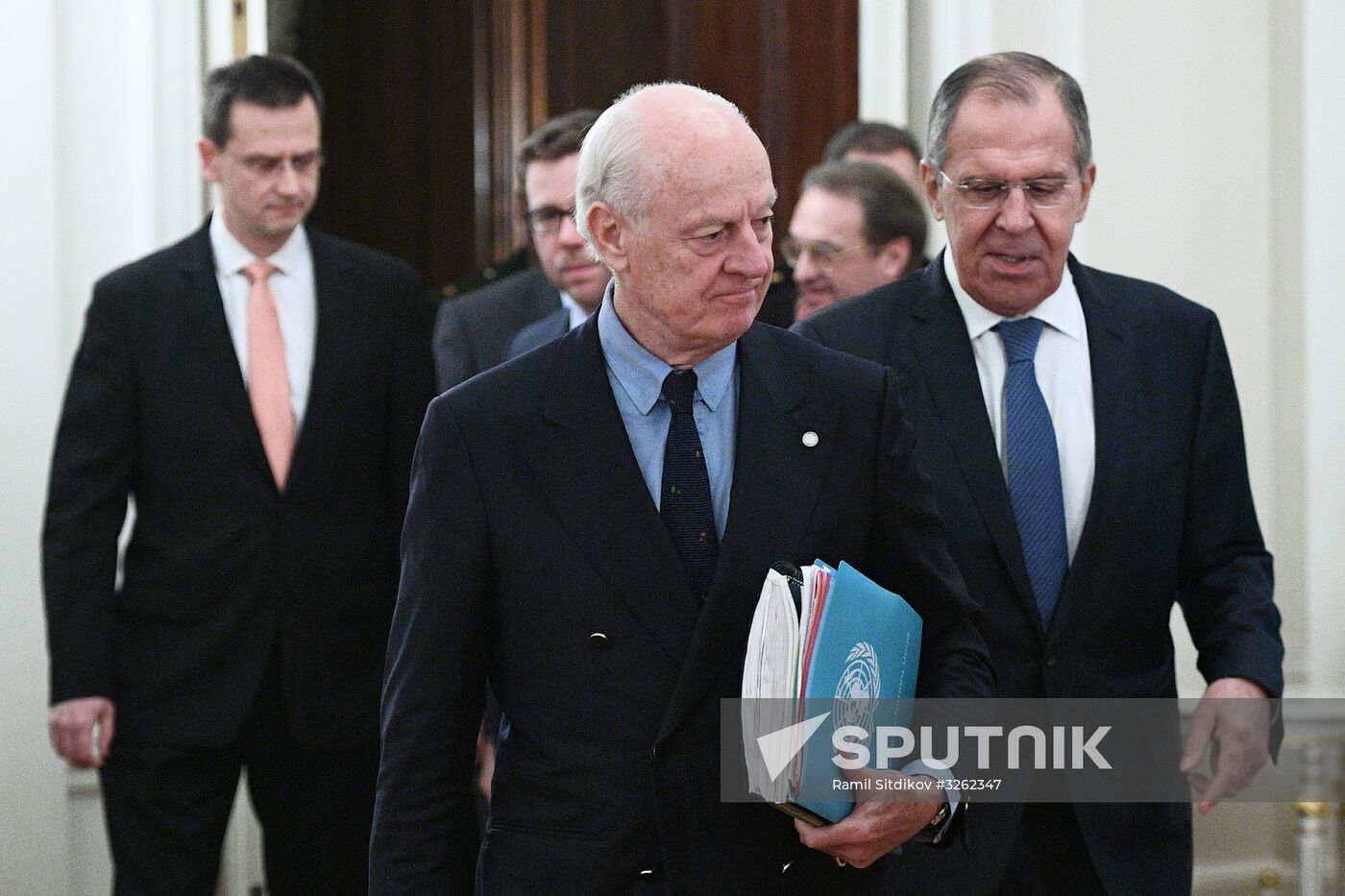 Sergei Lavrov meets with Staffan de Mistura and Sergei Shoigu