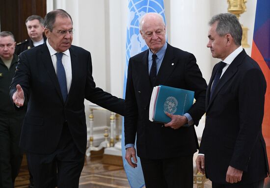 Sergei Lavrov meets with Staffan de Mistura and Sergei Shoigu