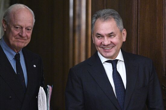 Sergei Lavrov meets with Staffan de Mistura and Sergei Shoigu