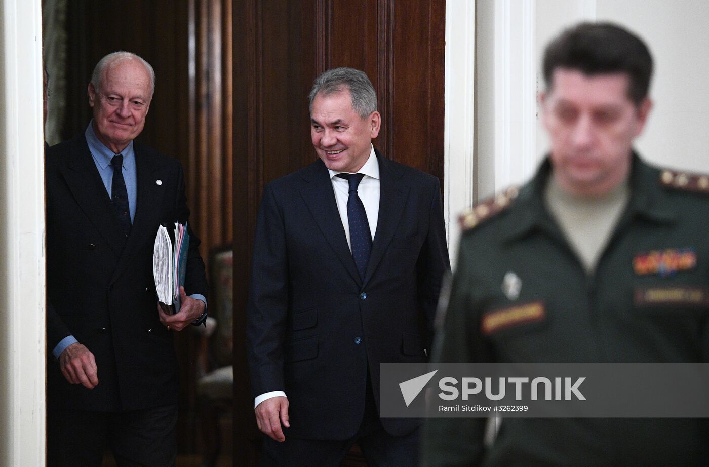 Sergei Lavrov meets with Staffan de Mistura and Sergei Shoigu