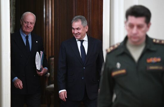 Sergei Lavrov meets with Staffan de Mistura and Sergei Shoigu