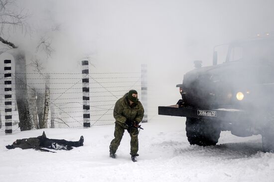 Military drill with S-400 anti-aircraft system in Leningrad Region