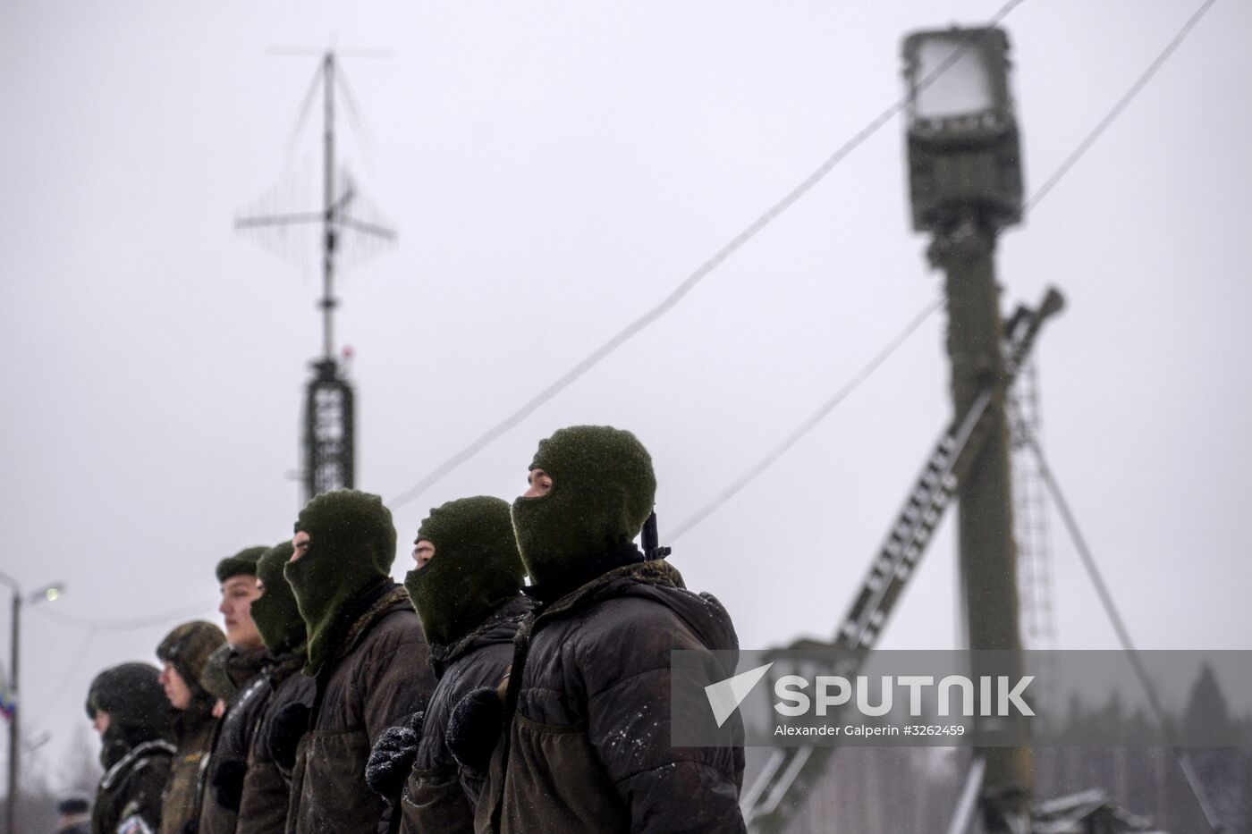 Military drill with S-400 anti-aircraft system in Leningrad Region