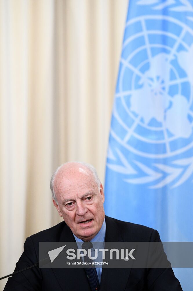 Sergei Lavrov meets with Staffan de Mistura and Sergei Shoigu