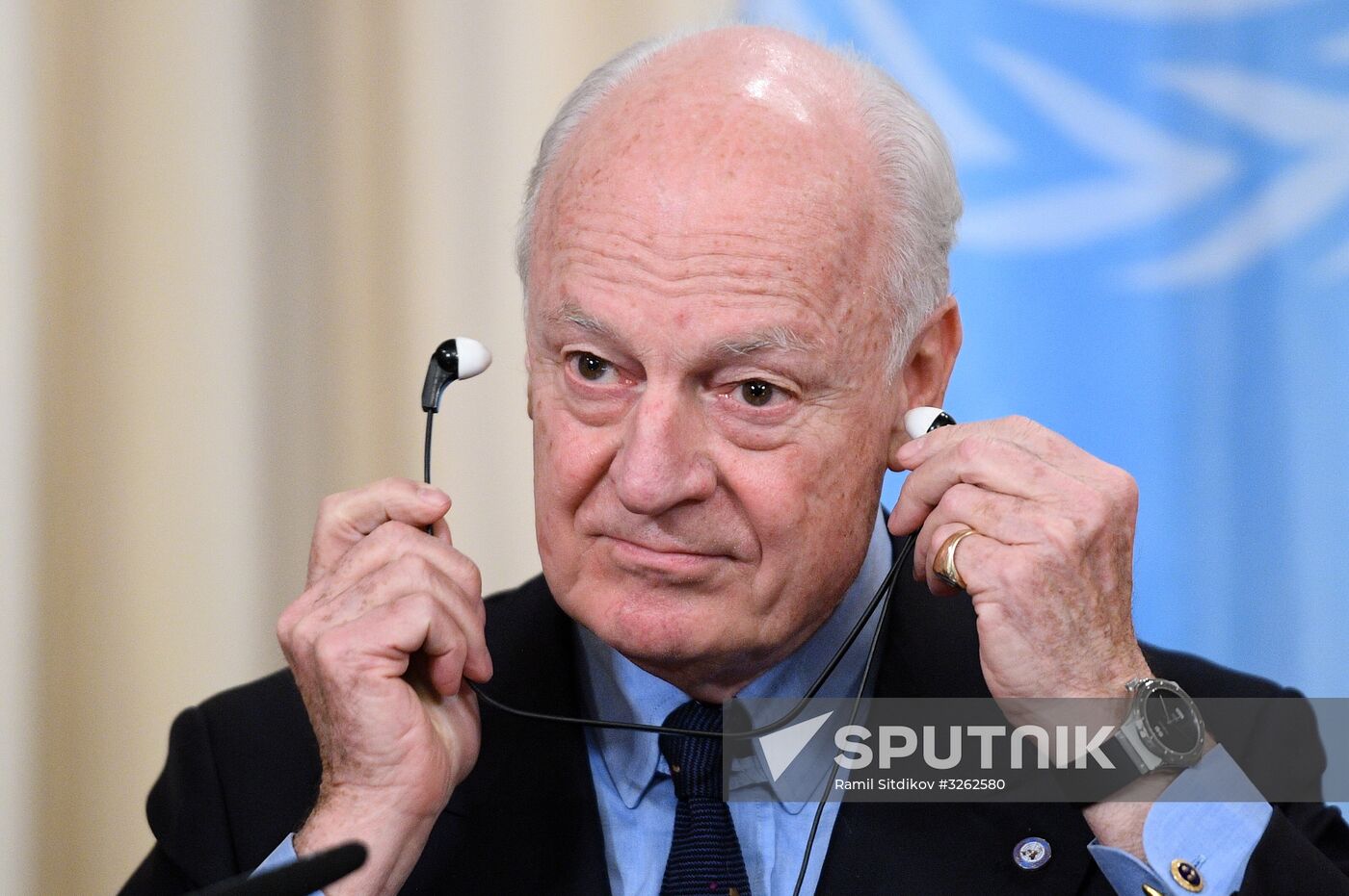 Sergei Lavrov meets with Staffan de Mistura and Sergei Shoigu
