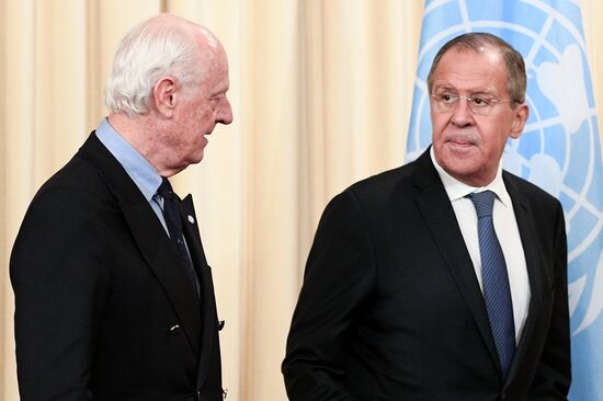 Sergei Lavrov meets with Staffan de Mistura and Sergei Shoigu