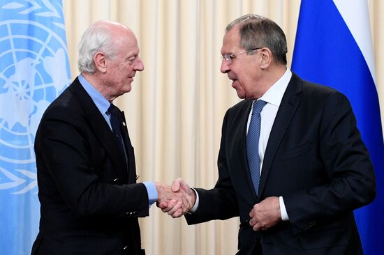 Sergei Lavrov meets with Staffan de Mistura and Sergei Shoigu