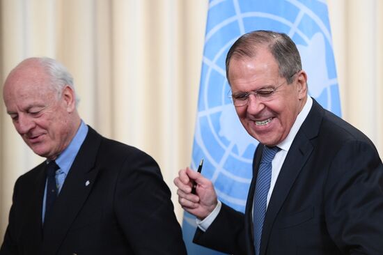 Sergei Lavrov meets with Staffan de Mistura and Sergei Shoigu
