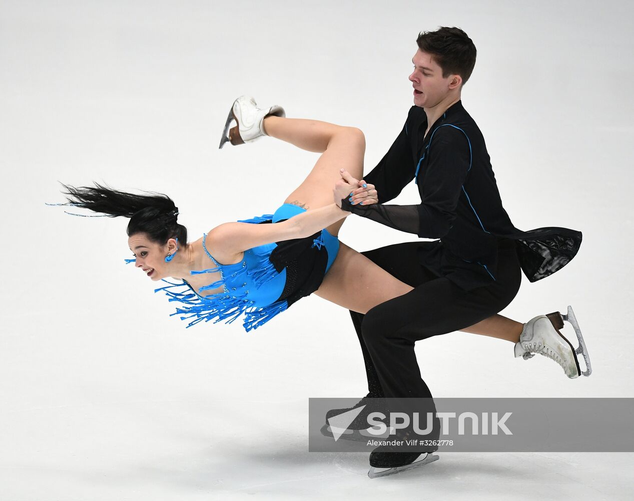 Figure skating. Russian championship. Ice dancing. Short program