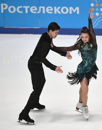 Figure skating. Russian championship. Ice dancing. Short program