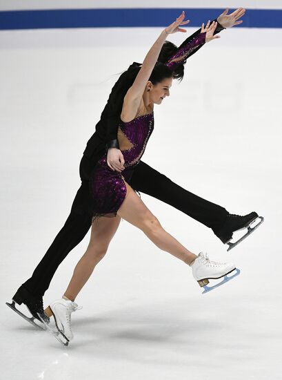 Figure skating. Russian championship. Ice dancing. Short program