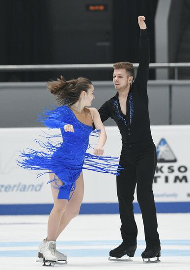 Figure skating. Russian championship. Ice dancing. Short program